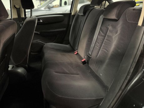 Citroen C4 1.6i 16V SX 5dr 14