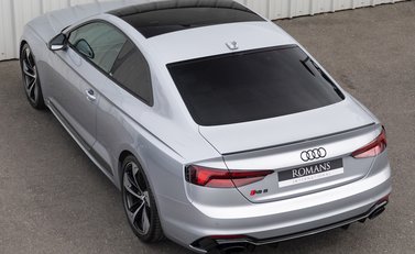 Audi RS5 Coupé Sport Edition 9