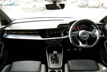 Audi A3 SPORTBACK TFSI S LINE MHEV