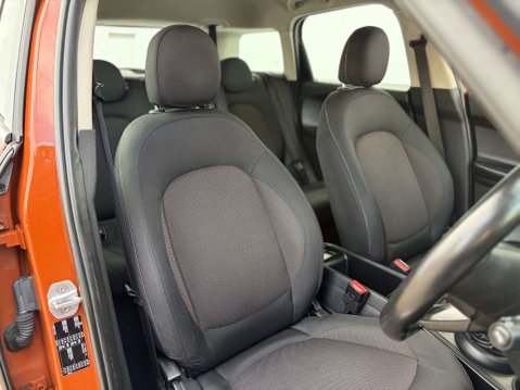 Mini Countryman 2.0 Countryman Cooper D Classic 5dr 19