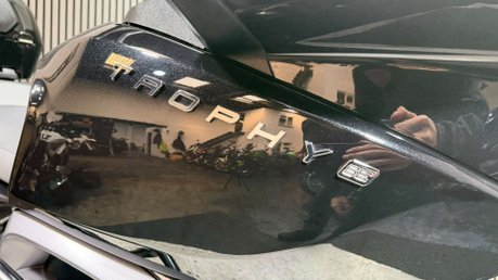 Triumph Trophy 1200 1215 SE 2016 ONLY 19K MOT SEPTEMBER 2027 FULL LUGGAGE 20