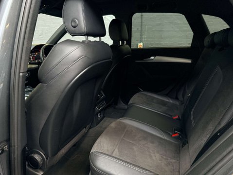 Audi Q5 2.0 Q5 S Line 40 TDI Quattro Semi-Auto 4WD 5dr 33