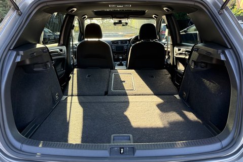 Volkswagen Golf GTD - PANORAMIC ROOF - ACC - SPORT AND SOUND PACK - CARPLAY 55