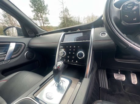 Land Rover Discovery Sport 2.0 Discovery Sport R-Dynamic HSE Auto 4WD 5dr 31