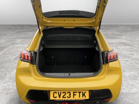 Peugeot 208 1.2 PureTech Allure Premium + Hatchback 5dr Petrol Manual Euro 6 (s/s) (100 21