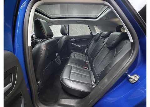 Vauxhall Grandland X 1.5 Turbo D BlueInjection Elite Nav SUV 5dr Diesel Manual Euro 6 (s/s) (130 49