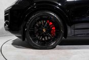 Porsche Cayenne GTS. WARRANTY. HUD. PANORAMIC ROOF. COMFORT ACCESS. BOSE. S/CHRONO. 11