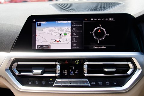BMW 3 Series 320I M SPORT 28