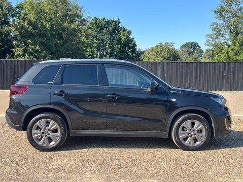 Suzuki Vitara SZ-T BOOSTERJET MHEV 5