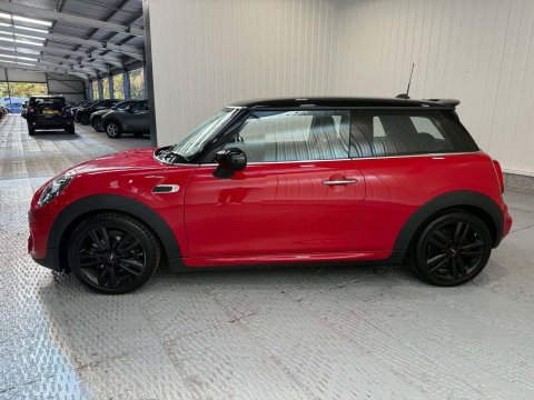 Mini Hatch 1.5 Cooper Sport Hatchback 3dr Petrol Steptronic Euro 6 (s/s) (136 ps) 5