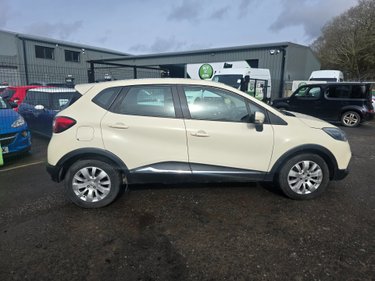 Renault Captur EXPRESSION PLUS ENERGY DCI S/S 1