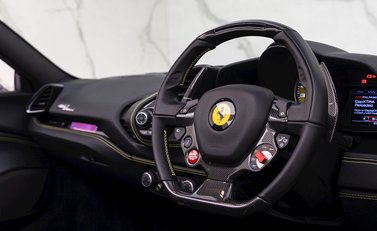 Ferrari 488 Spider 11