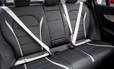 Mercedes-Benz GLC GLC 63 S 4Matic 13