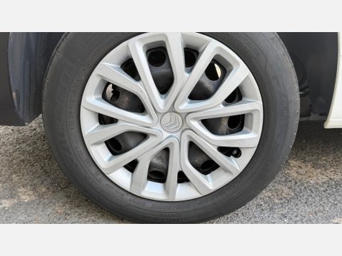 Citroen Berlingo 950 ENTERPRISE XL BLUEHDI 17