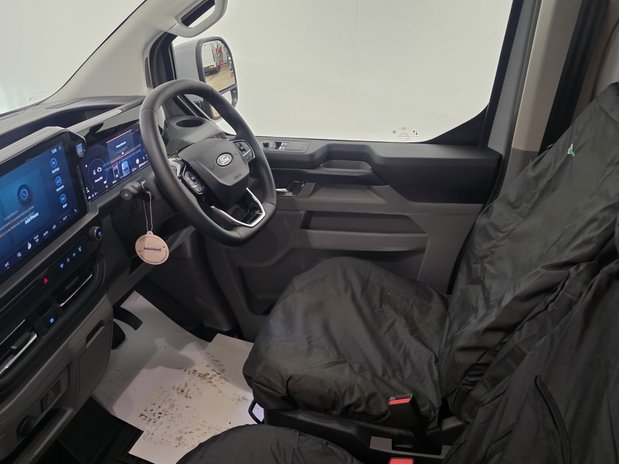 Ford Transit Custom 320L1 H1 PHEV LIMITED VAN ECOBLUE HYBRID 130PS **NEW** 15