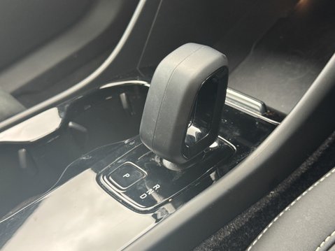 Volvo C40 Twin Recharge 78kWh Ultimate SUV 5dr Electric Auto AWD (408 ps) 26
