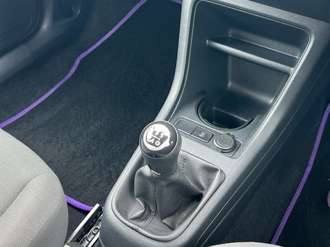 Volkswagen Up MOVE UP BLUEMOTION TECHNOLOGY 24