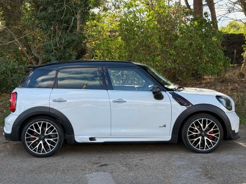Mini Countryman 1.6 Countryman John Cooper Works Auto 4WD 5dr 7