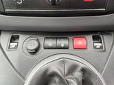 Peugeot Partner SWB L1H1 Low Roof Professional Air Con EURO 6 NO VAT 26
