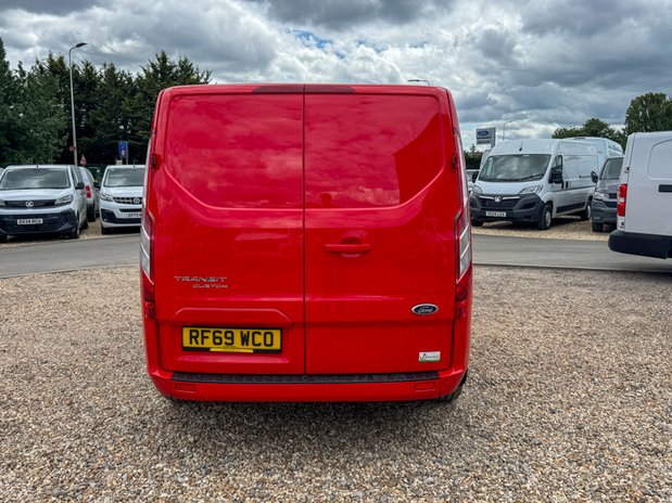 Ford Transit Custom SWB L1H1 [SOLD MM] Low Roof Limited 280 Air Con Nav Sensors EURO 6 7