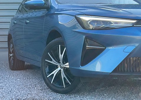 MG MG5 EV 61kWh TROPHY 5