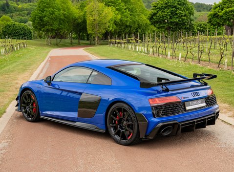 Audi R8 GT 4