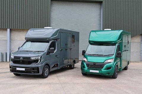 Vauxhall Movano BRAND NEW PRE REG DELIVERY MILES 3.5 TON HORSE BOX STALLION BUILT  26