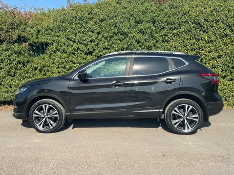 Nissan Qashqai 1.5 dCi N-Connecta SUV 5dr Diesel Manual Euro 6 (s/s) (110 ps) 6