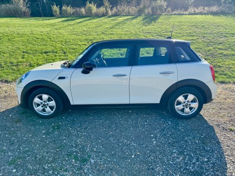 Mini Hatch COOPER CLASSIC 6