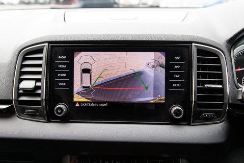 Skoda Karoq SE L TSI DSG 27