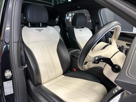 Bentley Bentayga W12 6.0 mulliner spec 5