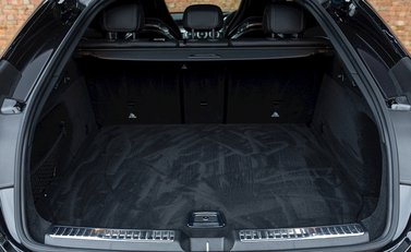 Mercedes-Benz GLC 63 S 4Matic Coupe 32