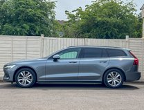 Volvo V60 2.0 D3 Momentum Estate 5dr Diesel Manual Euro 6 (s/s) (150 ps) 7