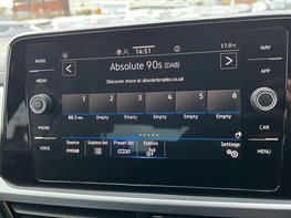 Volkswagen T-Roc 1.5 T-Roc Match TSI S-A 5dr 34