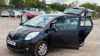 Toyota Yaris 1.3 VVT-i TR Hatchback 5dr Petrol Manual (141 g/km, 85 bhp) 11