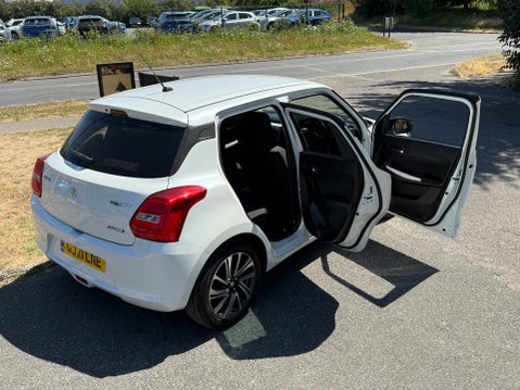 Suzuki Swift SZ-L DUALJET MHEV 39