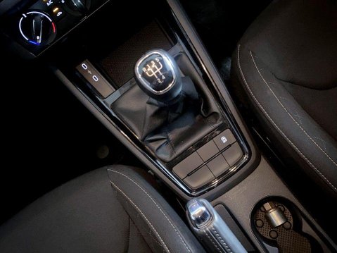 Skoda Kamiq 0.0L Cruise Control - DAB Radio 16