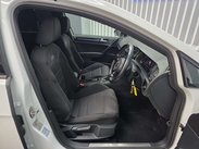 Volkswagen Golf 2.0 TSI R Hatchback 5dr Petrol DSG 4Motion Euro 6 (s/s) (310 ps) 21