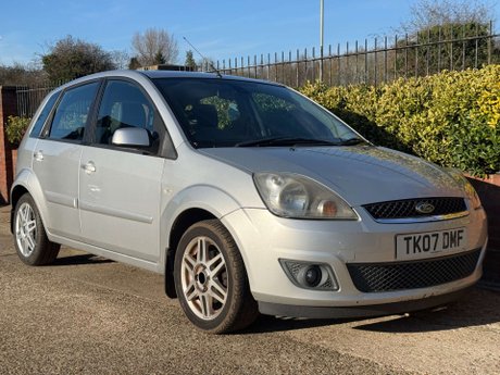 Ford Fiesta 1.4 Fiesta Ghia 5dr 1