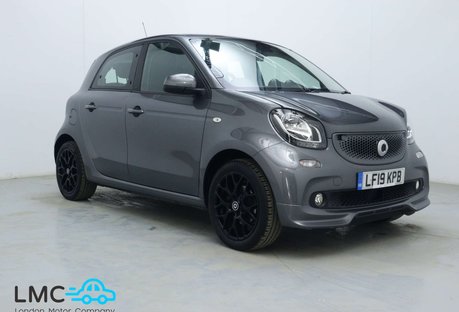 Smart Forfour 0.9T Urbanshadow Hatchback 5dr Petrol Twinamic Euro 6 (s/s) (90 ps)