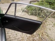 Porsche 911 T 2.2 LWB - LHD COUPE 24