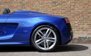 Audi R8 V10 Spyder 16