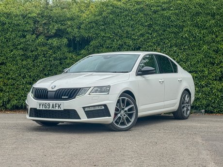 Skoda Octavia 2.0 TDI vRS Hatchback 5dr Diesel DSG 7Spd 4WD Euro 6 (s/s) (184 ps)