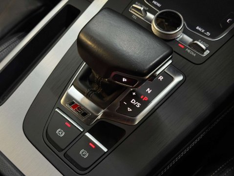 Audi SQ5 3.0 SQ5 TFSI Quattro Auto 4WD 5dr 31
