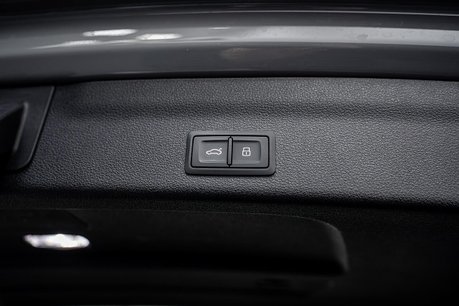 Audi RS6 4.0 TFSI V8 Vorsprung Estate 5dr Petrol Tiptronic quattro Euro 6 (s/s) (600 28