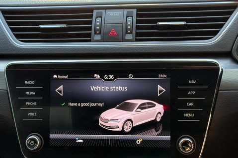 Skoda Superb SE L TSI DSG - FULL SKODA SERVICE HISTORY 53