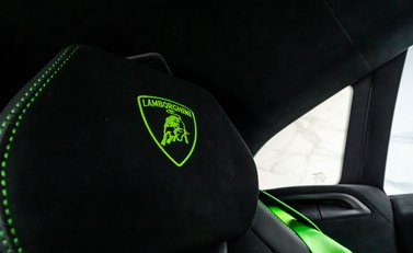 Lamborghini Urus PERFORMANTE 20