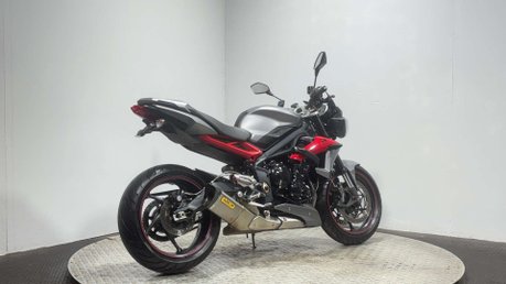 Triumph Street Triple R 2014 ONLY 15K NEW MOT ARROW EXHAUST VERY CLEAN NAKED 2