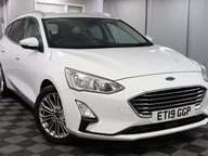 Ford Focus TITANIUM X 19