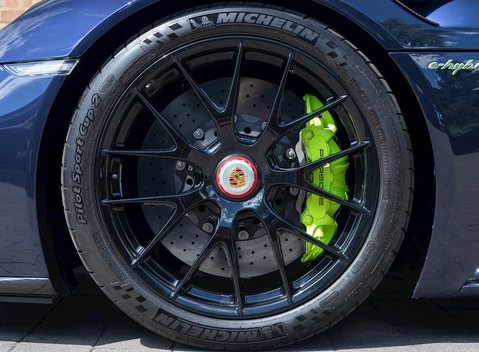 Porsche 918 Spyder Weissach 12